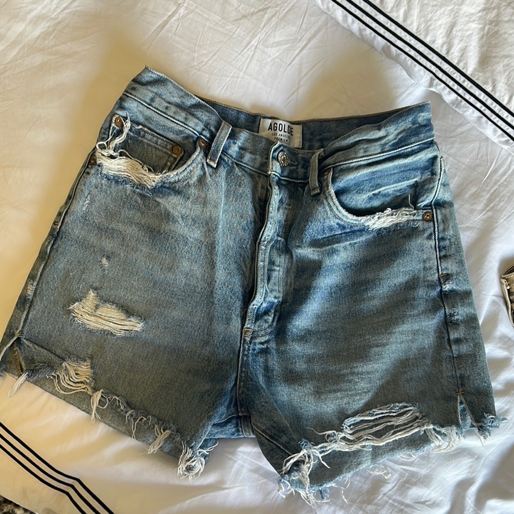 Agolde Light Wash High-Rise Distressed Denim Shorts - Picture 4 of 7